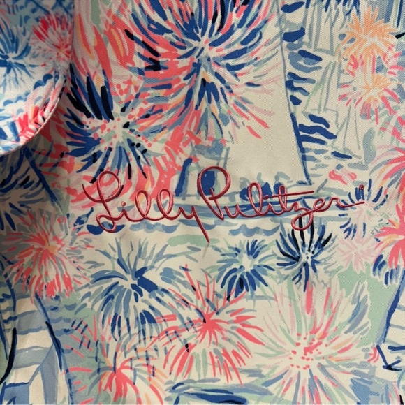 New Lilly Pulitzer Folding Slingback Chair, GWP, Sea To Shining Sea, Crew Blue - Picture 3 of 10